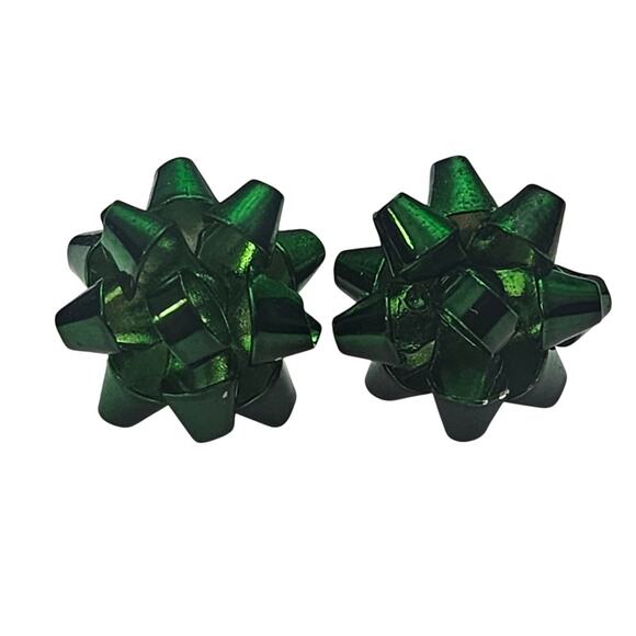 Green Christmas Holiday Bow Earring Studs - Picture 1 of 2